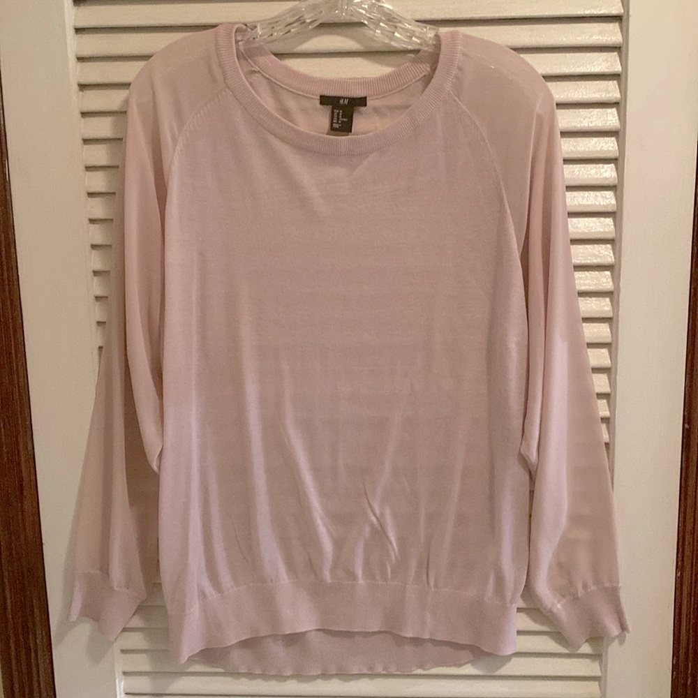 H&M- Blush Crewneck/ Sheer Sleeves Sweater Sz M